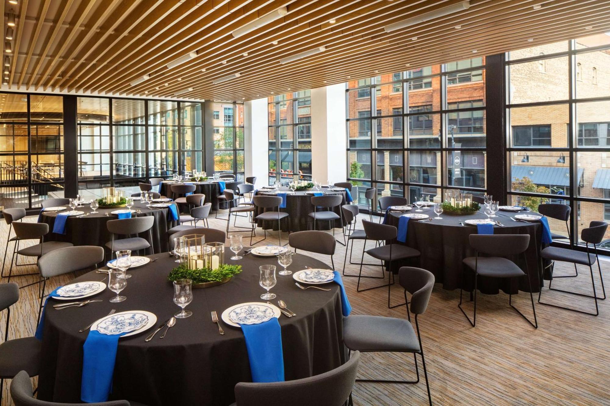 Canopy By Hilton Grand Rapids Downtown Exterior photo